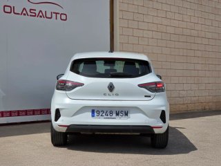 Renault Clio E-Tech Hybrid 145cv