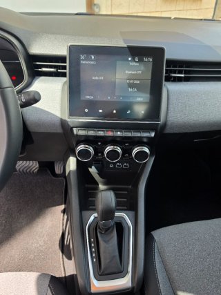 Renault Clio E-Tech Hybrid 145cv