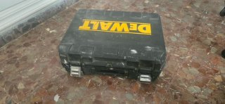 Taladro dewalt y Radial Bosch GWS 7-115 Profesiona
