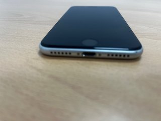 iPhone SE 2020 Blanco - Batería 75%