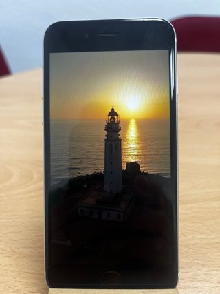 iPhone SE 2020 Blanco - Batería 75%