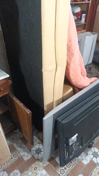 Sofá de 3 plazas en piel beige