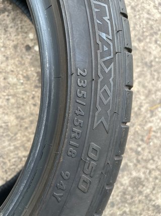 4 Ruedas Dunlop 235/45R18