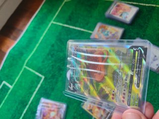Cartas Pokémon Charizard especiales