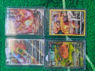 Cartas Pokémon Charizard especiales
