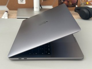 MacBook Pro M1 space grey