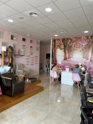 Traspaso de peluqueria y salon de belleza