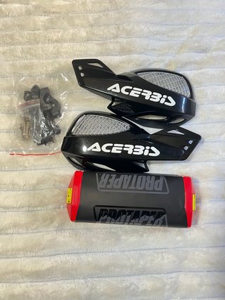 Paramanos Acerbis nuevo a estrenar motocross negro