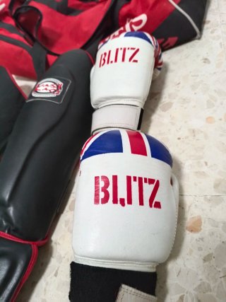 Kit Boxeo/Full Contact: Guantes, Espinilleras y Sh