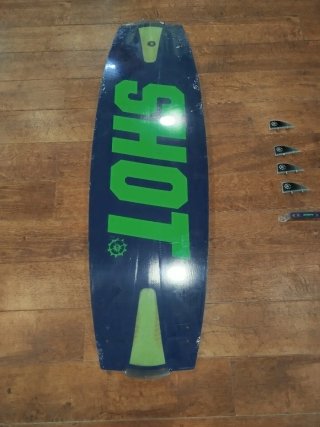 Tabla Kitesurf Slingshot Misfit 143