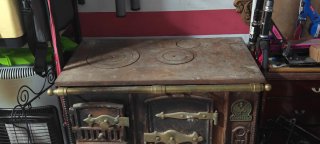 Cocina lacunza de leña antigua