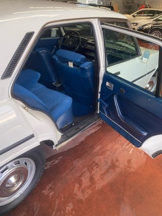 Peugeot 504 1980