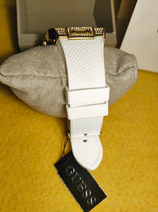 Reloj Guess Phoenix unisex, correa caucho blanco
