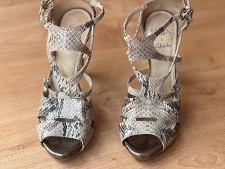 Zapatos Clarks (nº38.5)