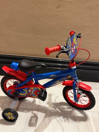 Bicicleta infantil Spiderman con ruedines