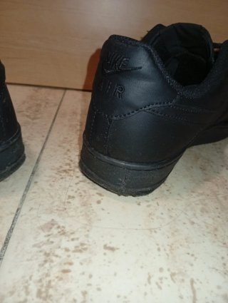Nike Air Force 1 Negras Talla 42