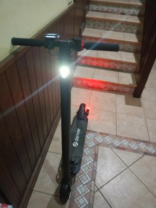 Patinete eléctrico Denver como nuevo