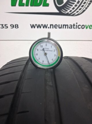 255 45 20 105W MICHELIN PILOT SPORT EV