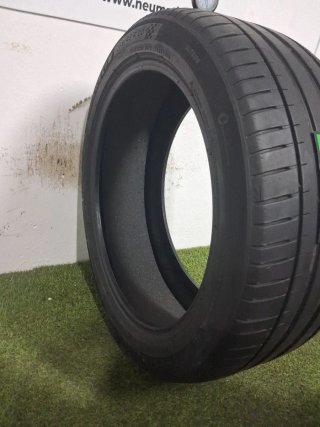 255 45 20 105W MICHELIN PILOT SPORT EV