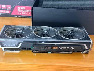 Tarjeta Gráfica XFX RX 6800 XT MERC 319