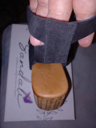 Sandalias de piel hechas a mano Talla 38