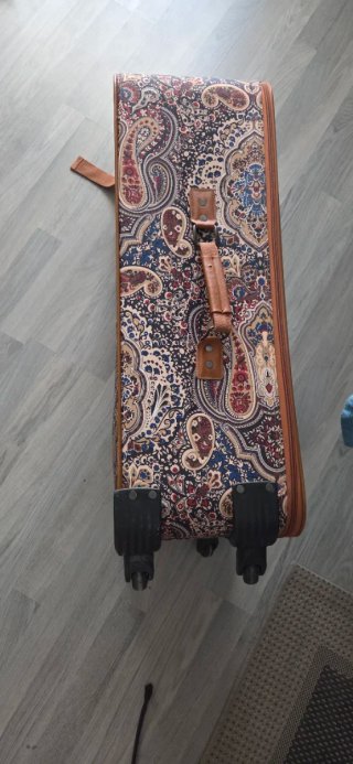 Maleta grande 4 ruedas estampado