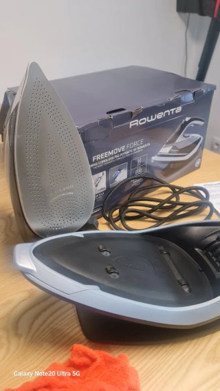 Plancha Rowenta Freemotion Force sin cable