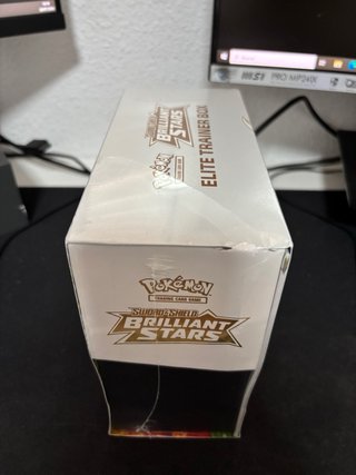 Pokemon Brilliant Stars Elite Trainer Box
