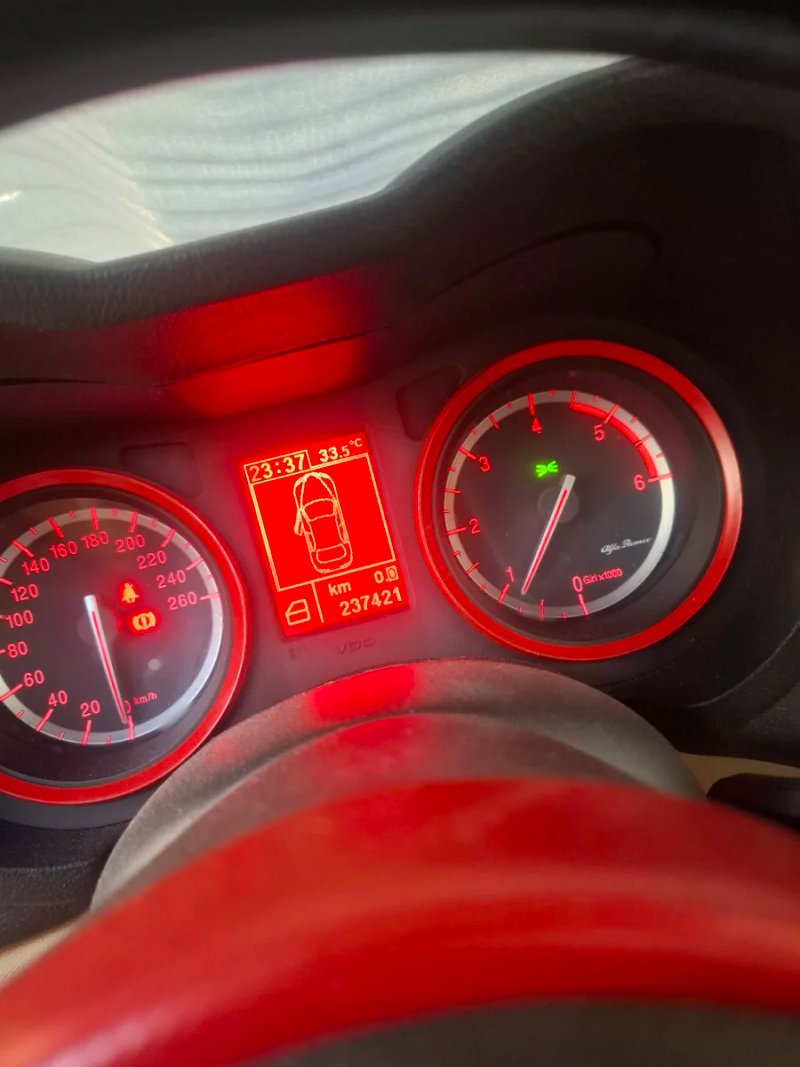 Alfa Romeo 159 2007 - foto 1