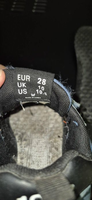 Scarpe bambino n. 28