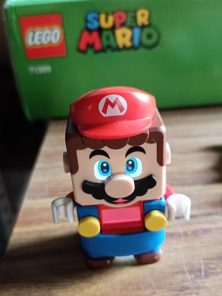 Figura interattiva Lego Mario