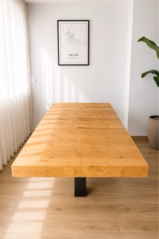 Mesa de comedor madera y metal
