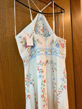 Vestido Zara floral midi