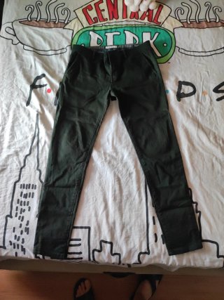 Pantalones Pull&Bear Azules y verdes oscuro