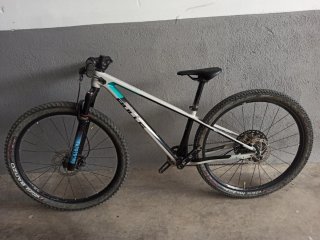 Bicicleta BTT carbono 26 Bulls