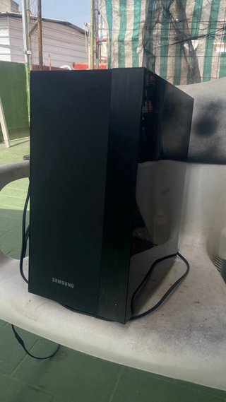 Subwoofer Samsung Negro