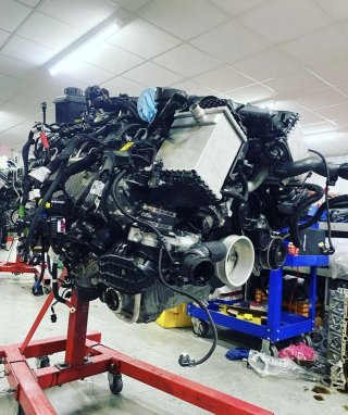 Motor BMW M5 F90 4.4