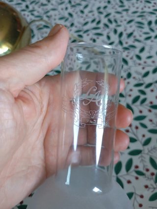Lámpara vintage con sello