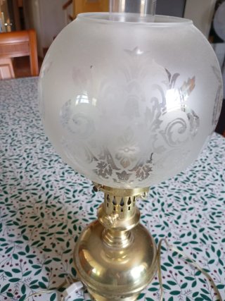 Lámpara vintage con sello