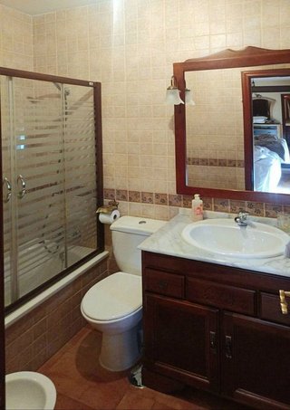 Casa adosada en venta en Zona el Higuerón en Benalmádena