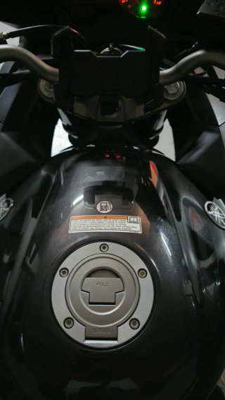 Yamaha XJ600 Naked Negra