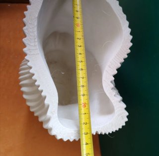 Maceta diseño moderno.