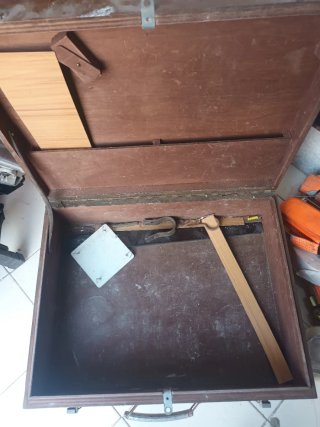 Maleta de madera vintage