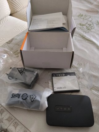 Airbox 4G MW40 WiFi Portátil