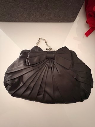 Bolso de fiesta negro con lazo