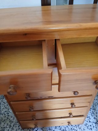 Cómoda de madera provenzal 7 cajones