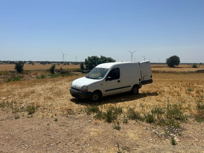 Renault Kangoo cerrada - foto 1