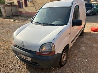 Renault Kangoo cerrada