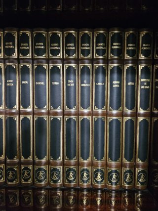 Colección de libros personajes imp. e historia