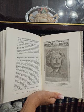 Colección de libros personajes imp. e historia